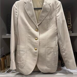 Cream Tailored Single-Breasted Blazer with Gold Buttons